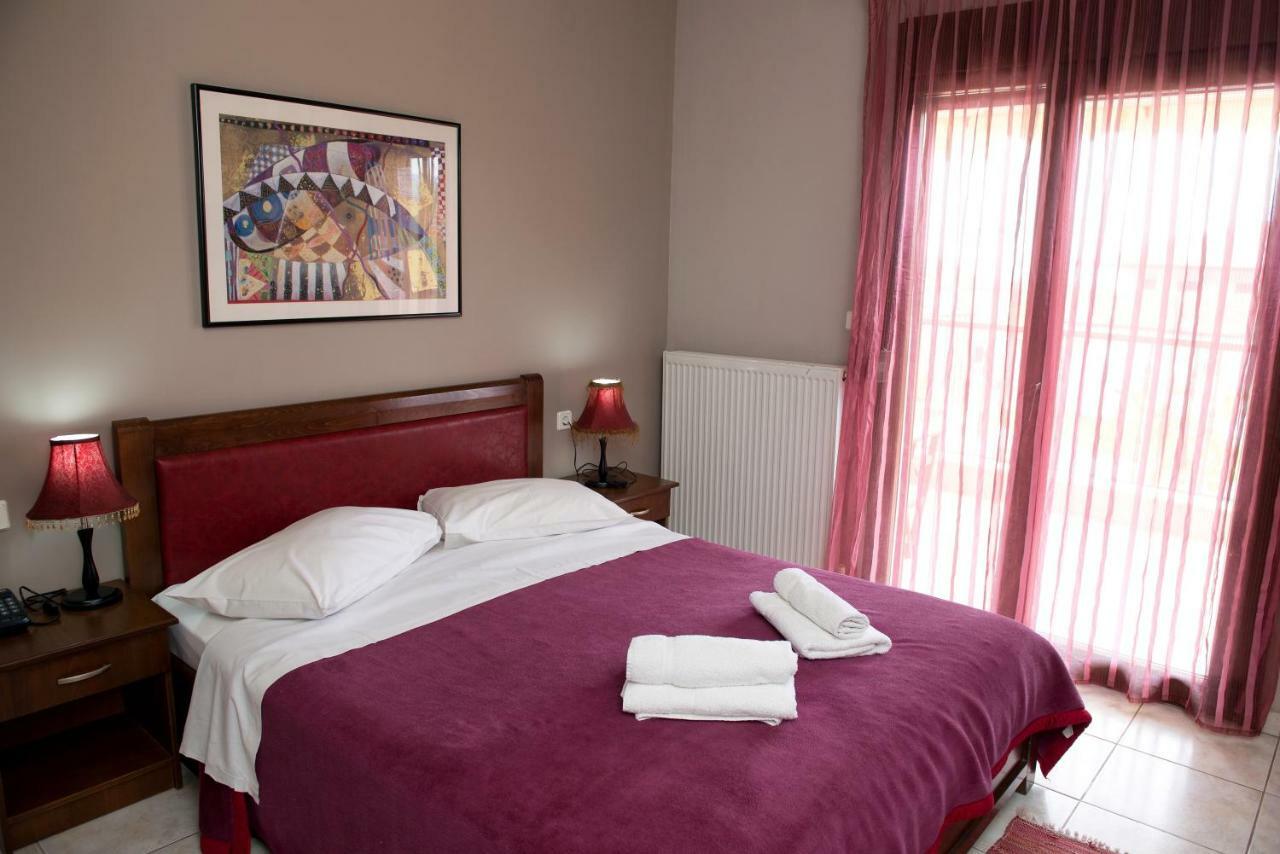 Hotel Philippion Káto Loutrákion Extérieur photo