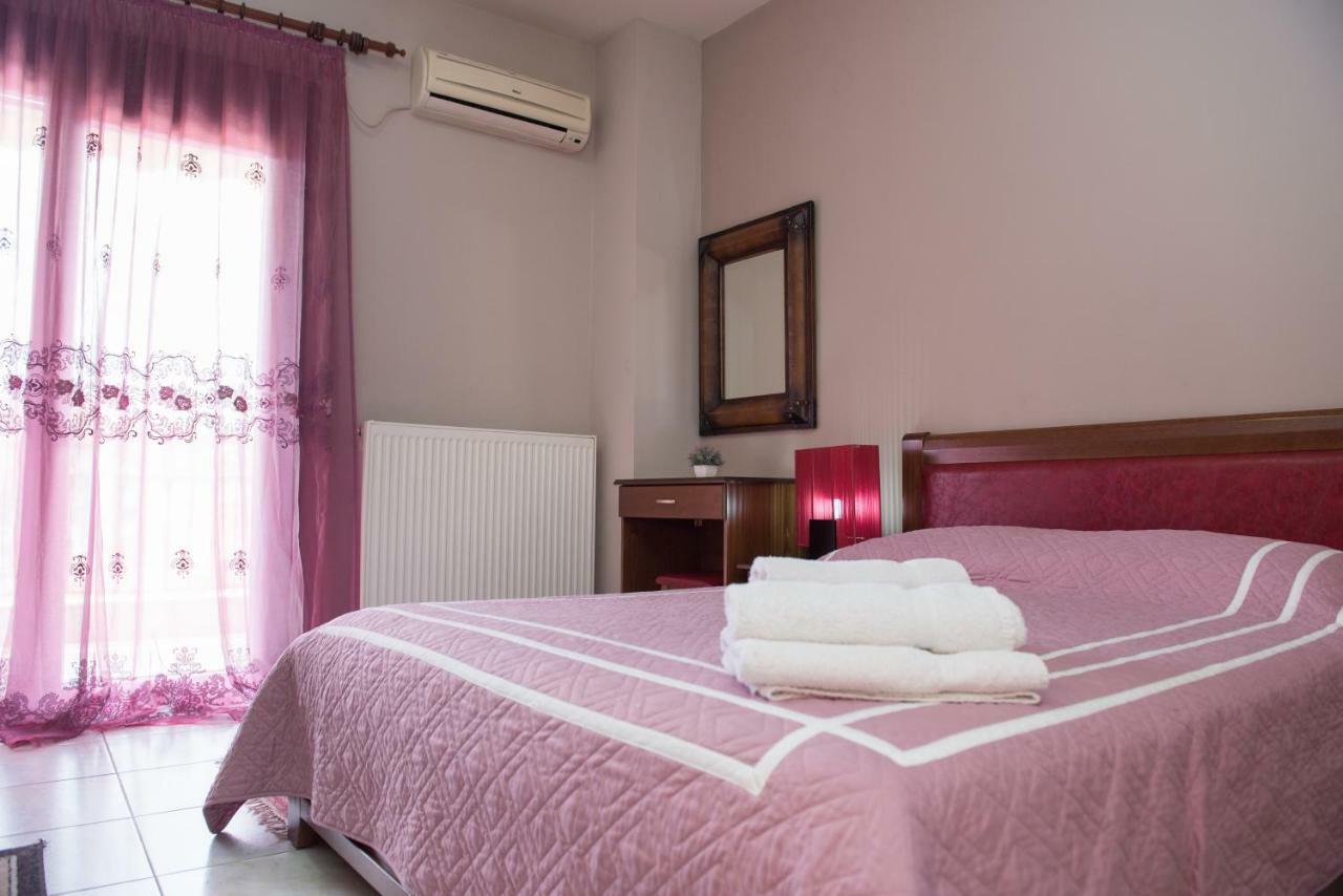 Hotel Philippion Káto Loutrákion Extérieur photo